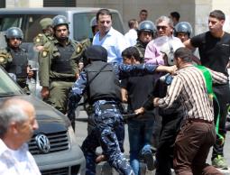 أجهزة السلطة تعتقل مواطنين بالضفة (أرشيف)