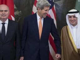  صورة تجمع وزراء خارجية السعودية وأميركا وتركيا