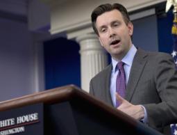  إرنست خلال إيجاز صحفي يومي أمس الأربعاء