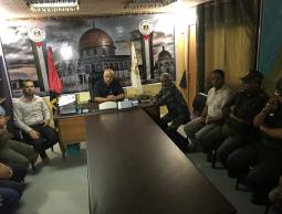 اللواء توفيق ابو نعيم خلال اجتماع أمني عقده مع قادة الأجهزة الأمنية والعسكرية على الحدود الجنوبية مساء السبت