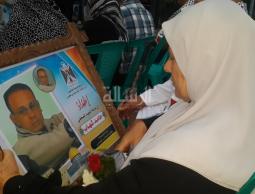 أم الشهيد حامد شهاب