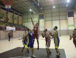 جانب من افتتاح دوري السلة