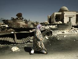 صورة من الارشيف