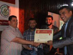 تكريم أحمد أبو دياب المدير الفني لمنتخب الصحفيين