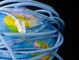 أكثر من نصف سكان العالم غير متصلين بالإنترنت