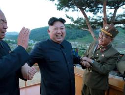 مصر تتحول إلى قاعدة لبيع أسلحة كوريا الشمالية