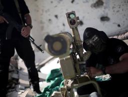 صورة (أرشيفية) لأفراد من كتائب القسام