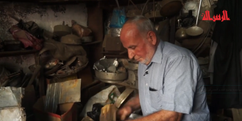 شاهد | أبو ماهر أقدم صنايعي في سوق الشجاعية القديم