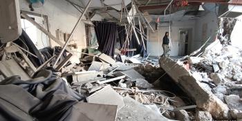 الاحتلال يدمر المستشفى المعمداني