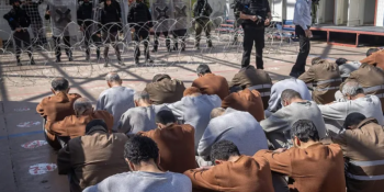 أسرى غزة.. حريةٌ بجسدٍ عليل