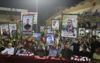 على شرف الشُّهداء من جميع الفصائل وبالتزامن مع الذكرى53 لإحراق المسجد الأقصى المهرجان الوطني الفني (حكاية ألف شهيد)
