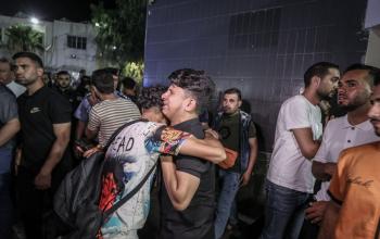 حزن وقهر محبي الشهداء الذين ارتقوا في معركة الدفاع عن الأسرى شرق غزة