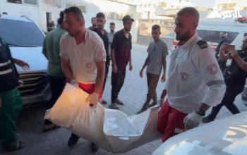 شهيدان ومصابون بينهم طفل باستهداف مواطنين قرب مدرسة مسقط شمال شرق غزة