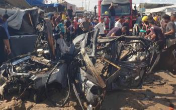 استشهاد شخصين وإصابة آخرين باستهداف مركبة مدنية في مواصي خان يونس