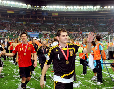 كاسياس- أمام