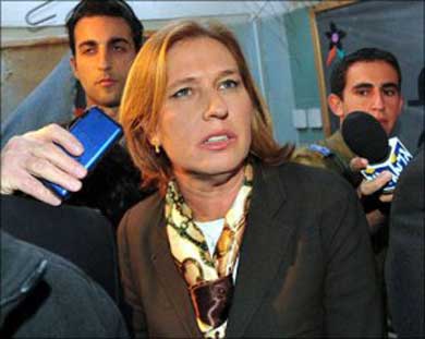 ليفني كادت ان تعتقل ببريطانيا 