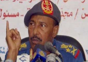 وزير الدفاع السودانى الفريق أول عبد الرحيم محمد حسين