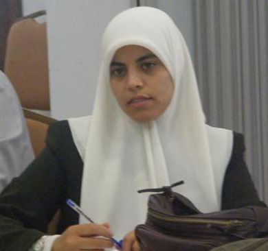 الصحفية غفران زامل 