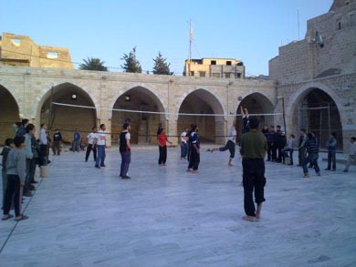 جانب من البطولة التي عقد في ساحة المسجد العمري الكبير وسط غزة