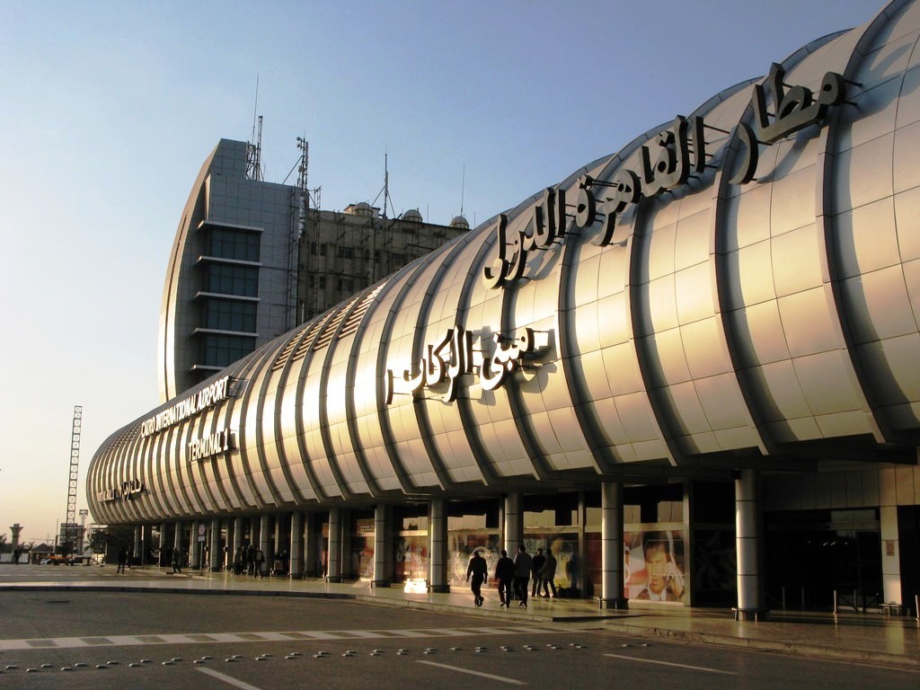 استنفار أمني بمطار القاهرة بعد هجوم رفح