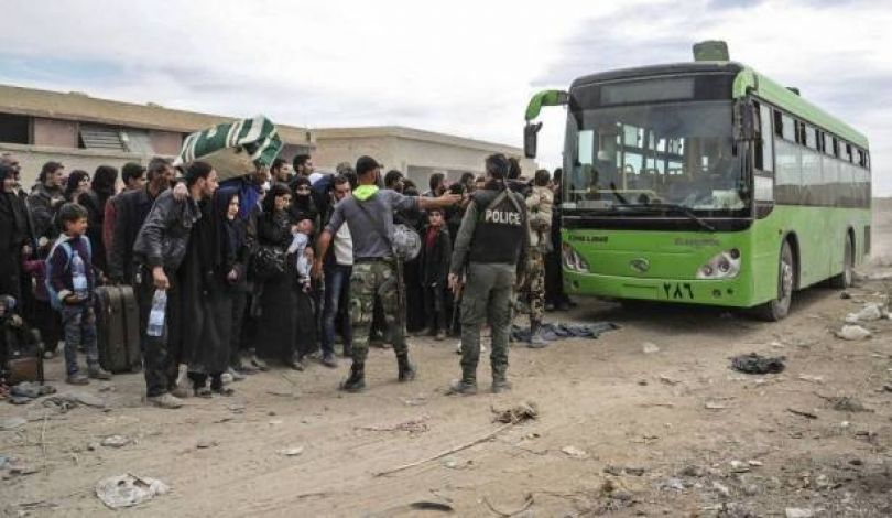 إجلاء مقاتلي المعارضة ومدنيين من "حرستا" بغوطة دمشق الشرقية