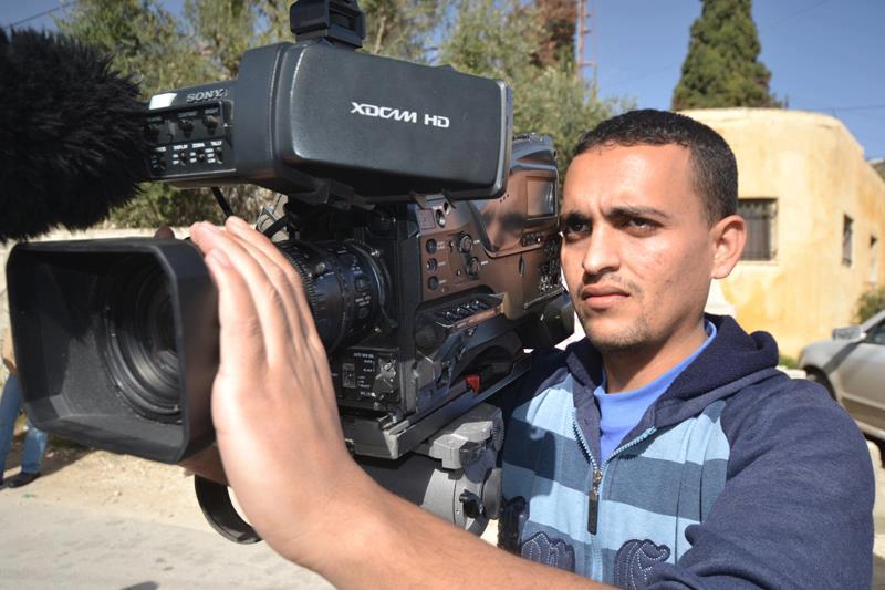 الصحفي محمد عوض