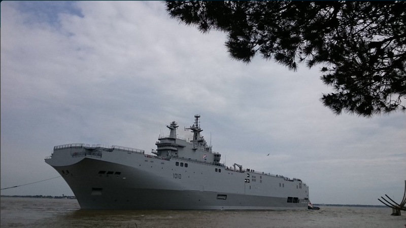 حاملة الطائرات "ميسترال"