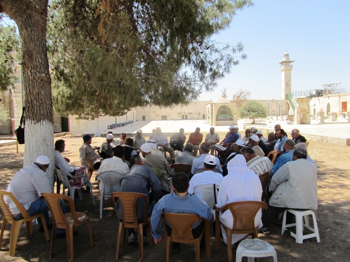 المرابطون في الاقصى (أرشيف)