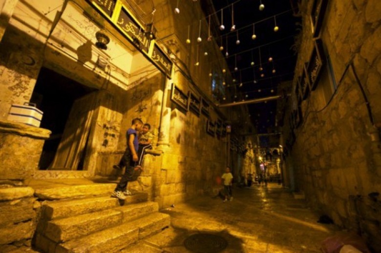 قرار إسرائيلي بحظر فصل التيار عن مناطق "كهرباء القدس"