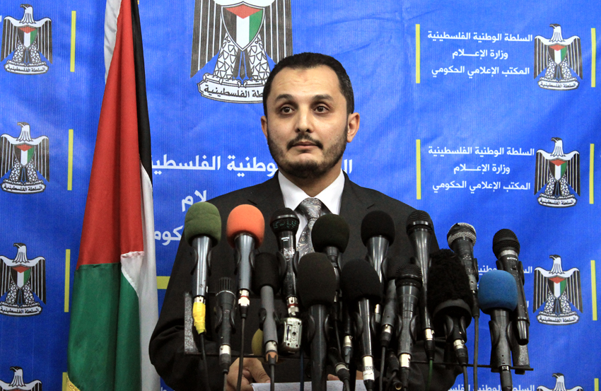 المهندس إيهاب الغصين المتحدث باسم الحكومة