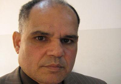 الكاتب أبراش