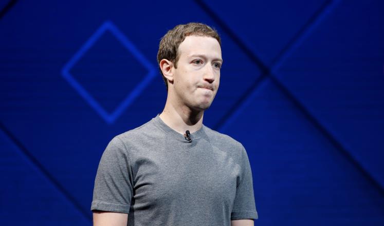 "فيسبوك خان الثقة".. زوكربيرغ يعترف