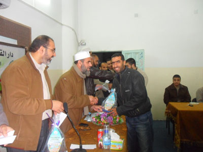 خلال التكريم