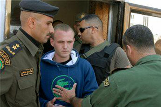 خلال منع  جهاز الأمن الوطني للشاب "الاسرائيلي"