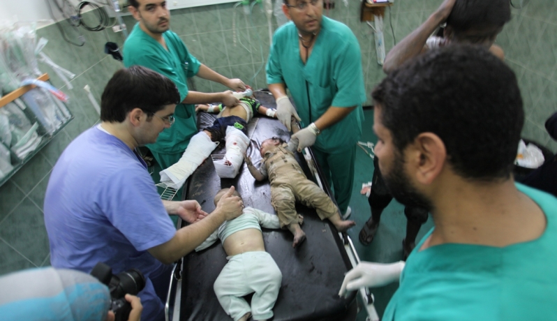 أطباء من غزة خلال العدوان الأخير على غزة