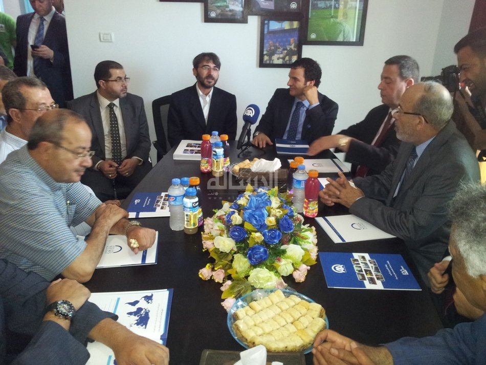 خلال مكتب وكالة "الأناضول" بغزة