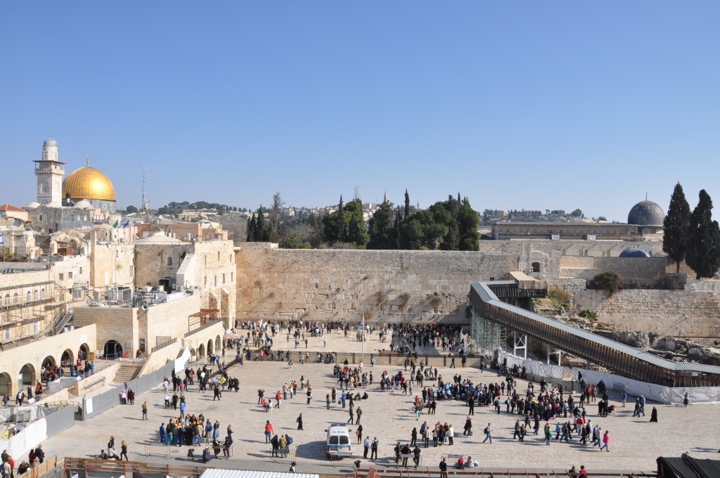 المصادقة على مخطط القطار الهوائي بالقدس القديمة