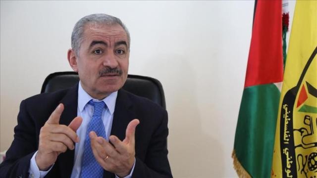 شاهد | القوائم الإنتخابية المستقلة تطالب بإقالة محمد اشتية!