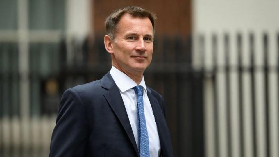 بريطانيا تحذر مواطنيها من السفر إلى المغرب