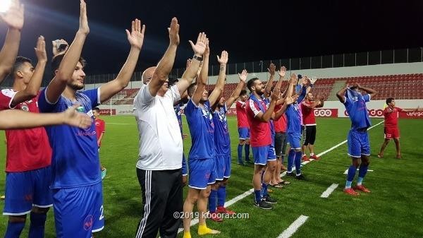 فرحة لاعبي هلال القدس بالفوز