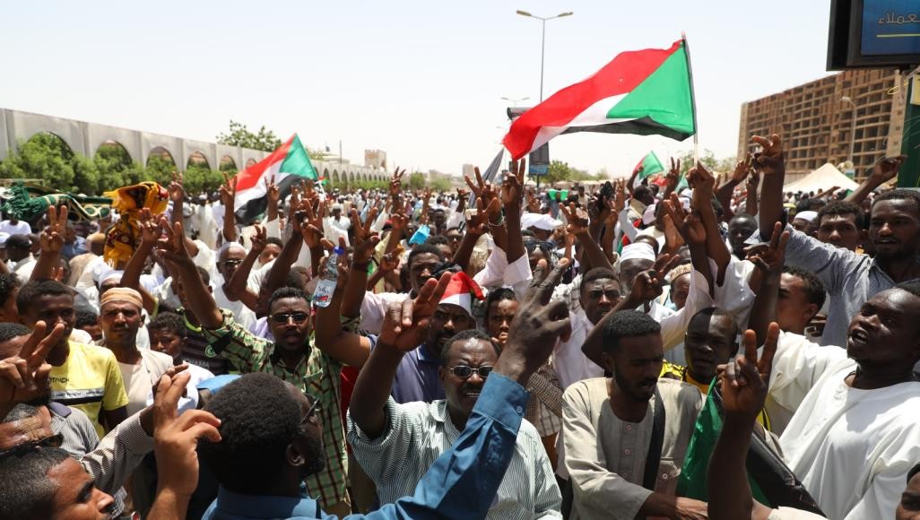 قوى التغيير تدعو إلى إضراب عام في السودان
