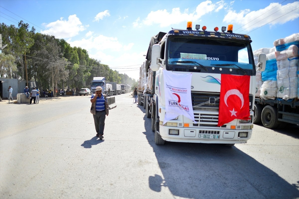 مساعدات طبية جديدة تصل غزة قبل عيد الفطر عبر معبر رفح