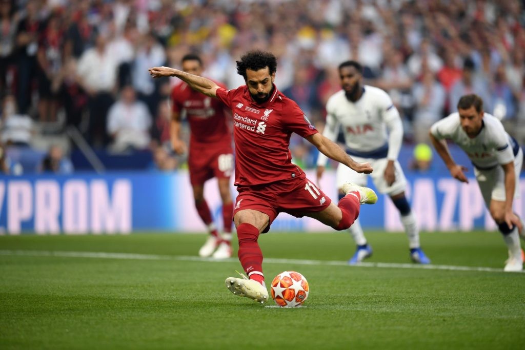 صلاح لحظة تسجيله الهدف الأول