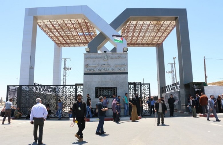 بالأسماء: آلية السفر عبر معبر رفح غدًا الثلاثاء