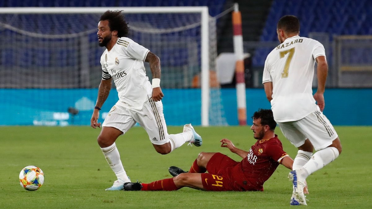 جانب من مباراة الريال وروما