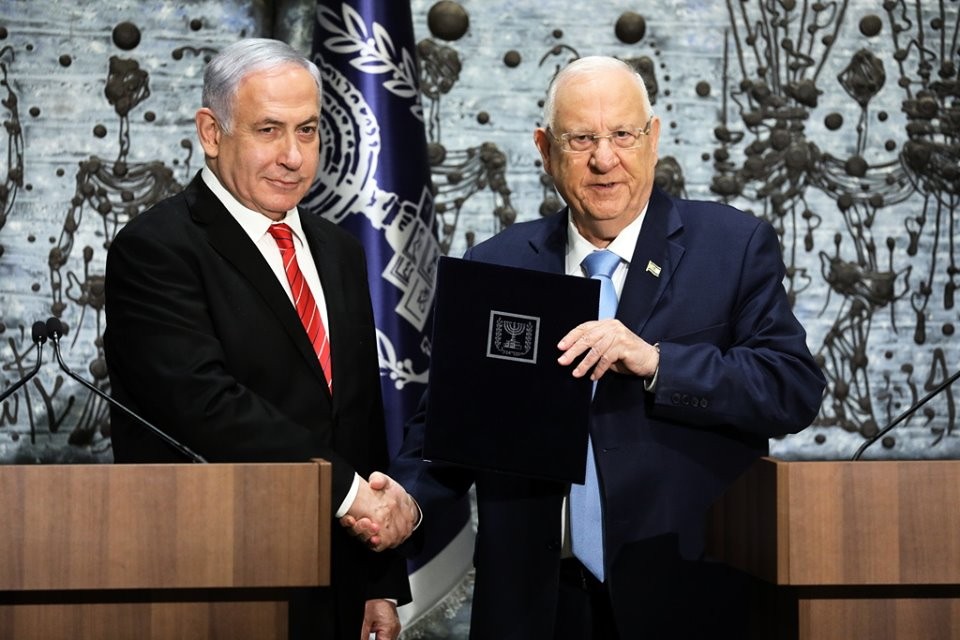 ريفلين يسلم نتنياهو أمر تكليف تشكيل الحكومة