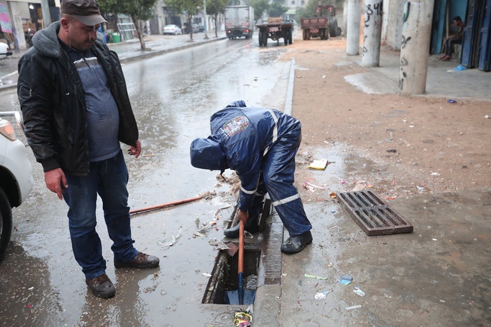 حالة الطقس: أجواء باردة نسبيا وفرصة لسقوط زخات من الأمطار