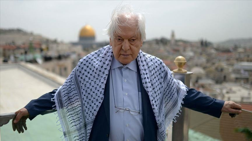 الأديب باكديل