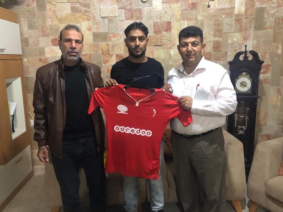 أبو ريالة في المنتصف