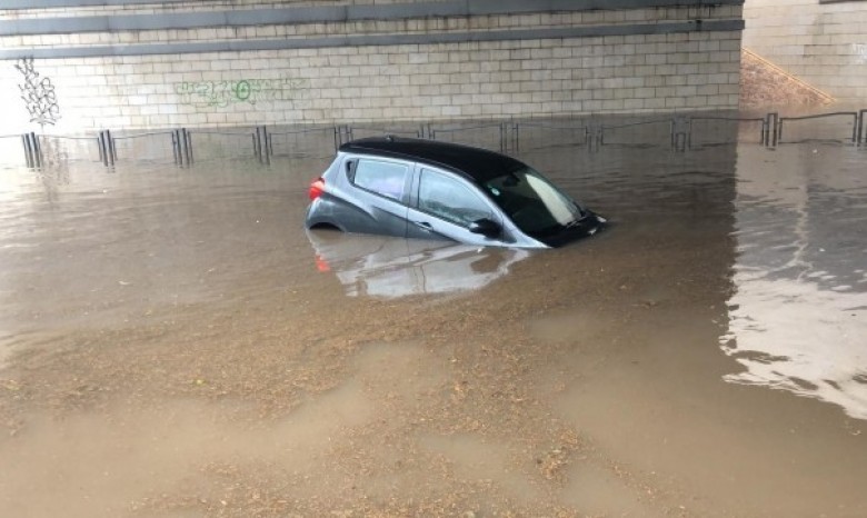 مصرع إسرائيلي وفقدان السيطرة في نهاريا جراء السيول